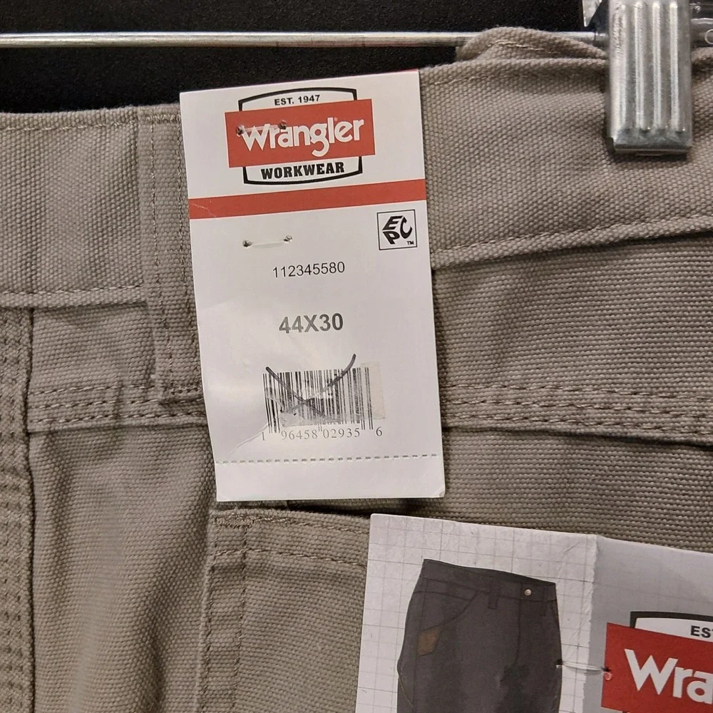 Wrangler Workwear Mens Utility Pants 44x30 Tan Khaki Regular Fit 112345580 NWT